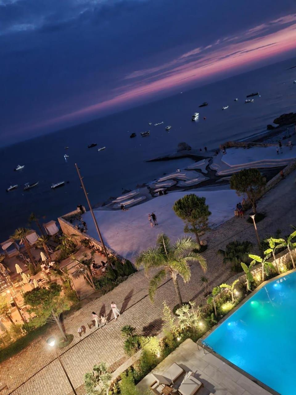 Stephen Seaside Hotel Dhërmi Екстериор снимка