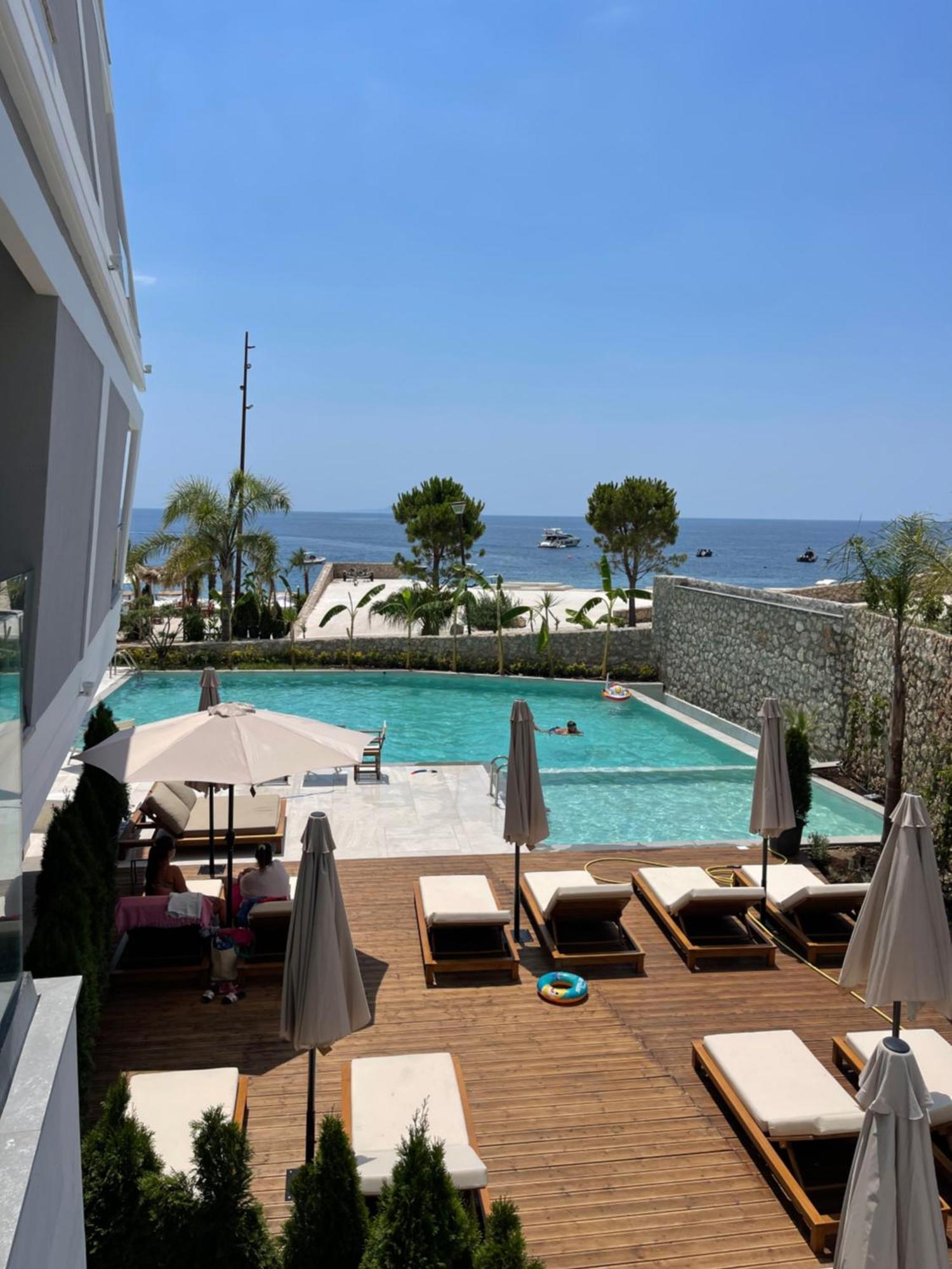 Stephen Seaside Hotel Dhërmi Екстериор снимка