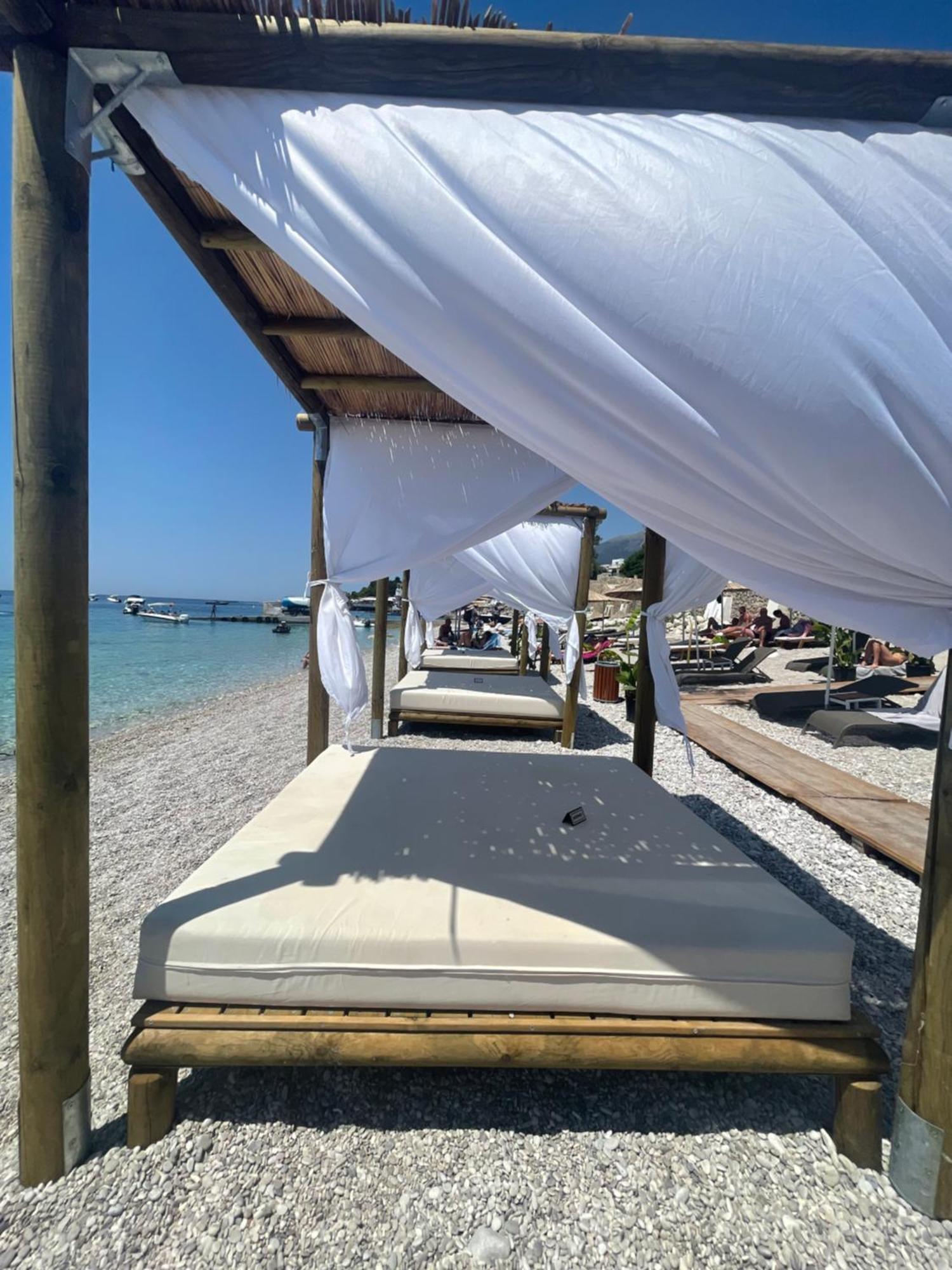 Stephen Seaside Hotel Dhërmi Екстериор снимка